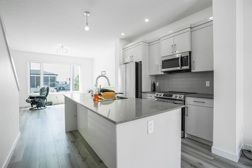 235 Saddlepeace Crescent NE, Calgary — photo 3 of 50