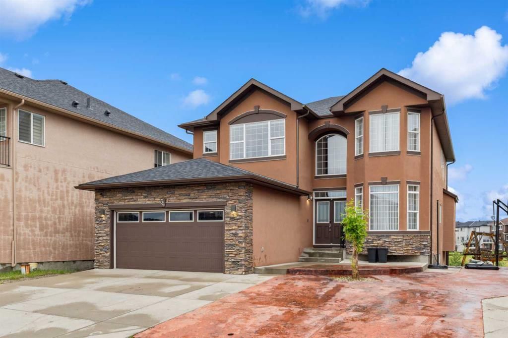 34 Taralake Cape NE, Calgary — photo 2 of 40