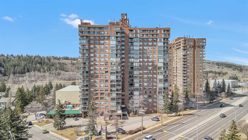 407, 145 Point Drive NW, Calgary — photo 2 of 50