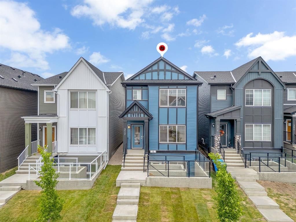 372 Carringvue Place NW, Calgary — main listing photo