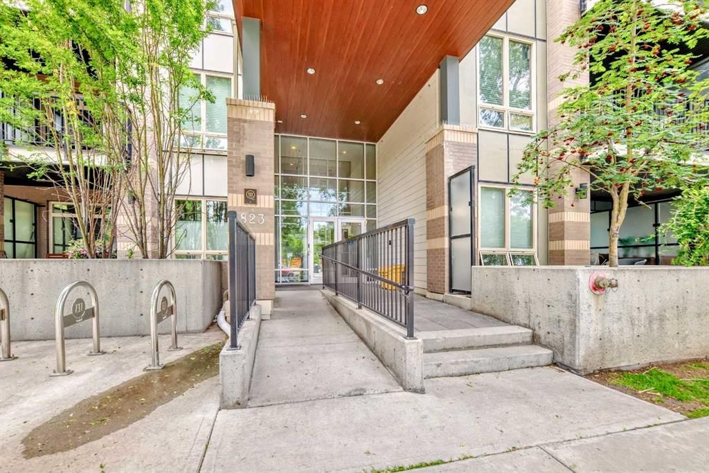229, 823 5 Avenue NW, Calgary — photo 4 of 30