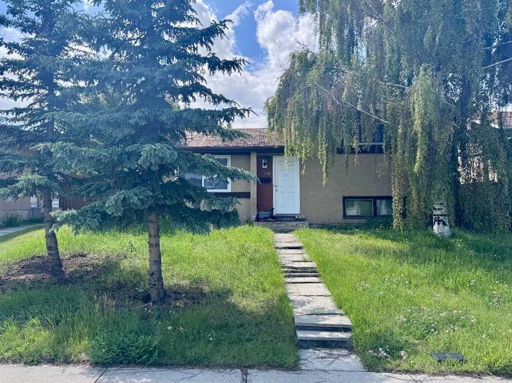 119 Pinecliff Way NE, Calgary — photo 3 of 6