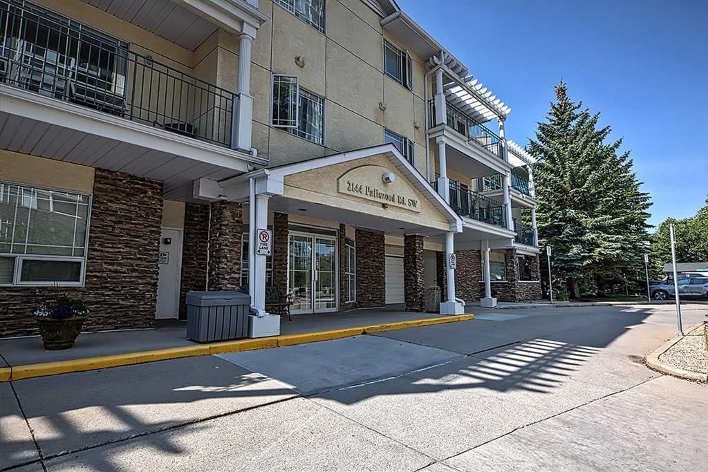 105, 2144 Paliswood Road SW, Calgary — main listing photo