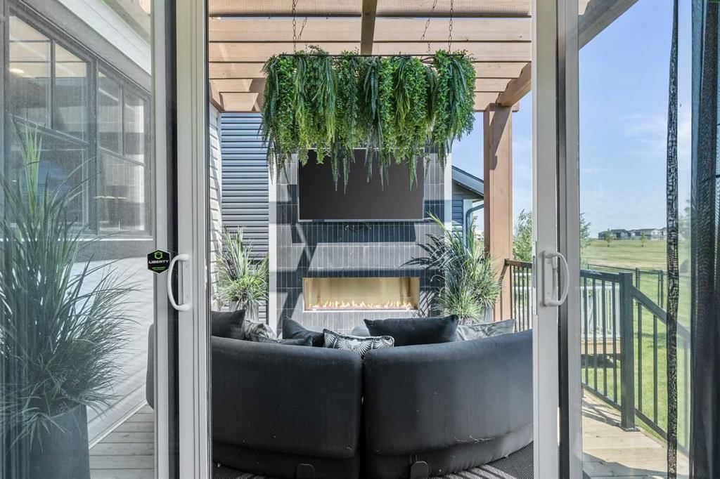 166 Setonstone Green SE, Calgary — photo 2 of 15