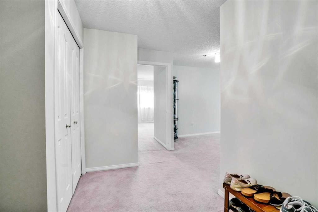 1202, 1818 Simcoe Boulevard SW, Calgary — photo 4 of 34