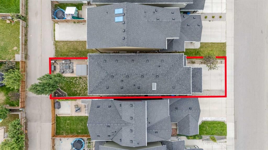 95 Evansborough Common NW, Calgary — photo 4 of 49