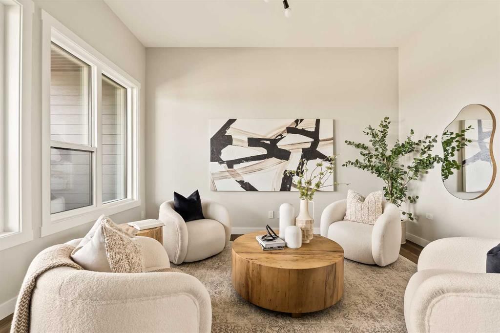 415 Sovereign Common SW, Calgary — photo 4 of 45