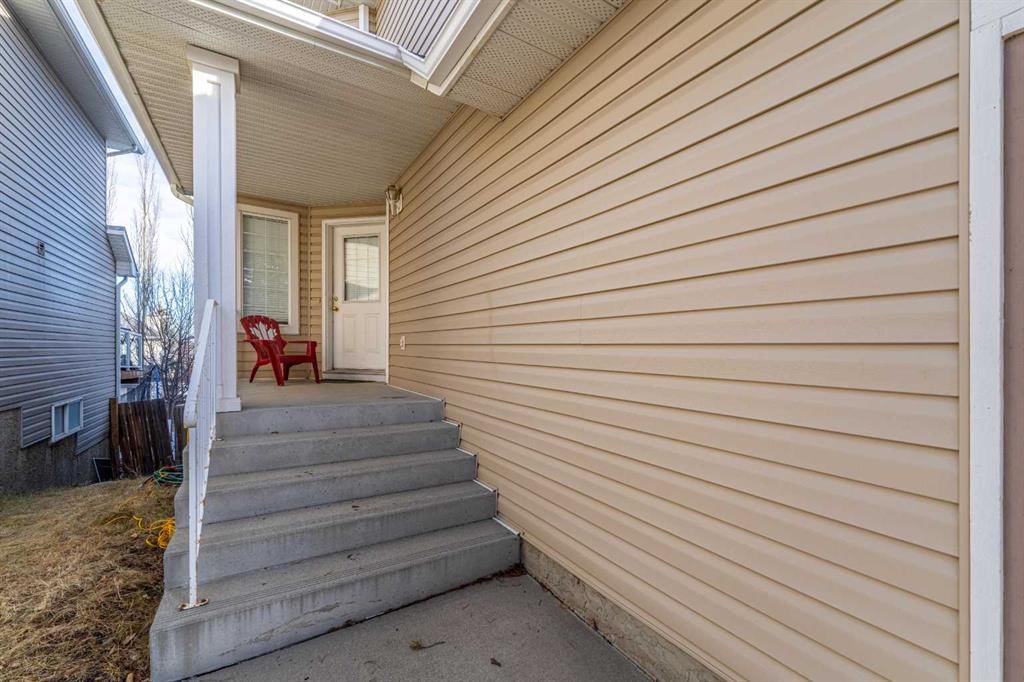 69 Royal Elm Mews, Calgary — photo 2 of 33