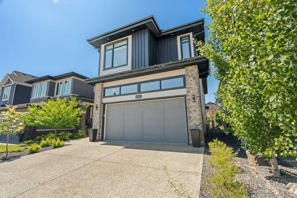 424 Discovery Place SW, Calgary — photo 3 of 50