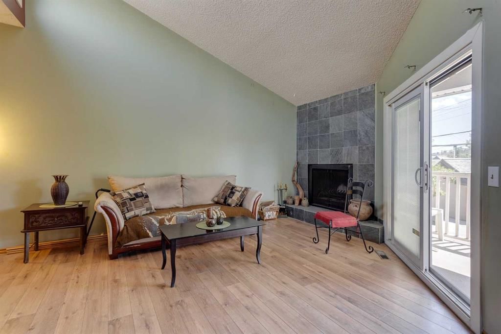 4, 2637 1 Avenue NW, Calgary — photo 5 of 22
