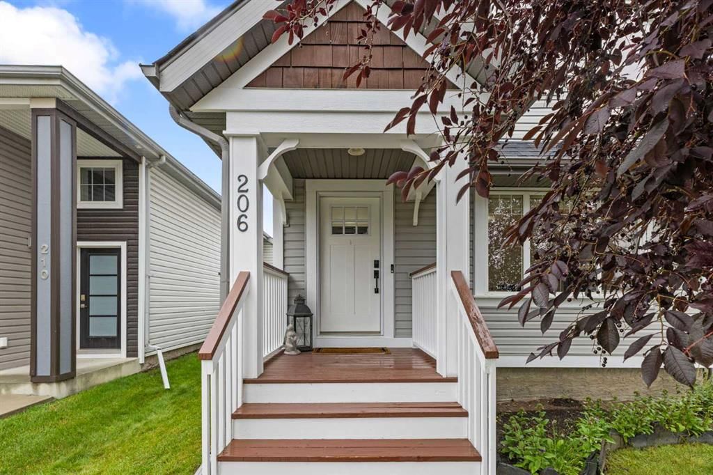 206 Copperstone Grove SE, Calgary — photo 4 of 40