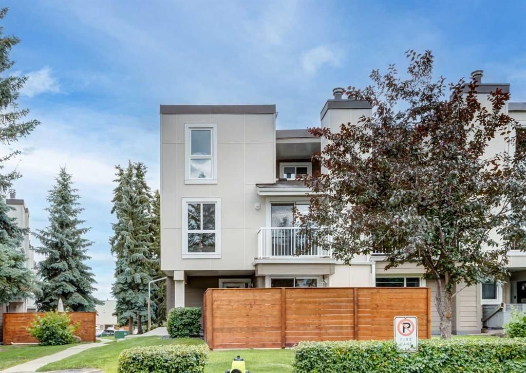 206, 13104 Elbow Drive SW, Calgary — photo 2 of 42