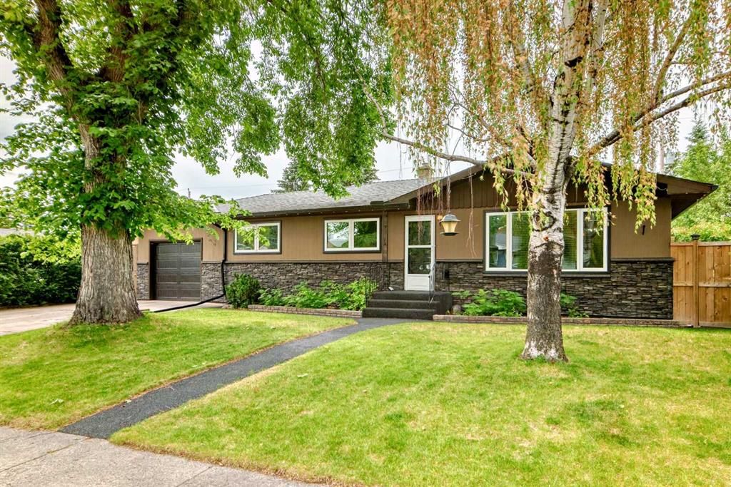 73 Kirby Place SW, Calgary — main listing photo
