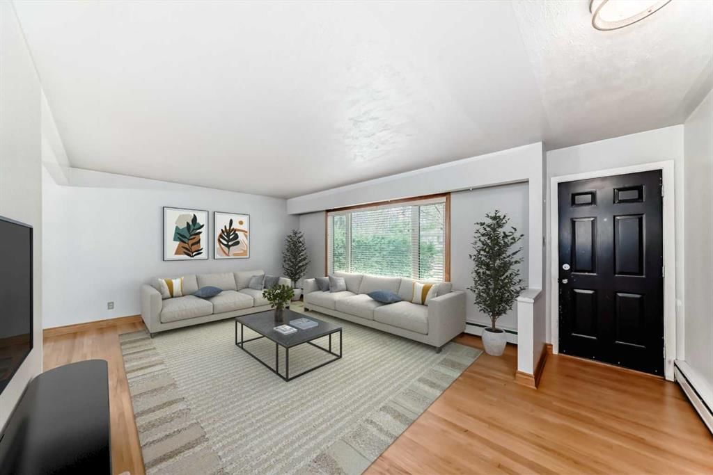 73 Kirby Place SW, Calgary — photo 3 of 37