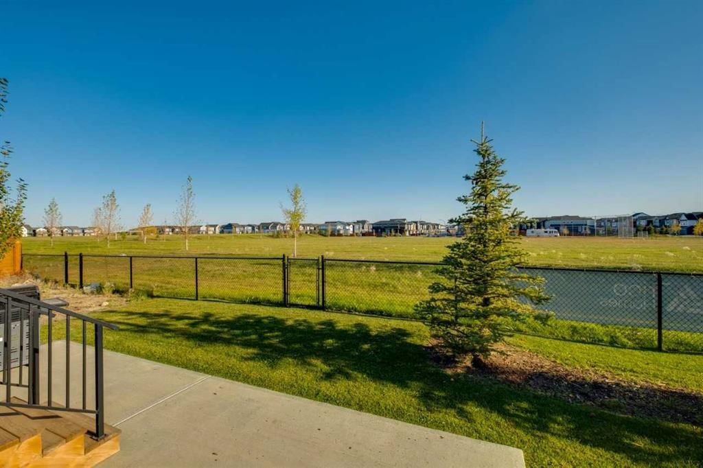 178 Setonstone Green SE, Calgary — photo 5 of 33