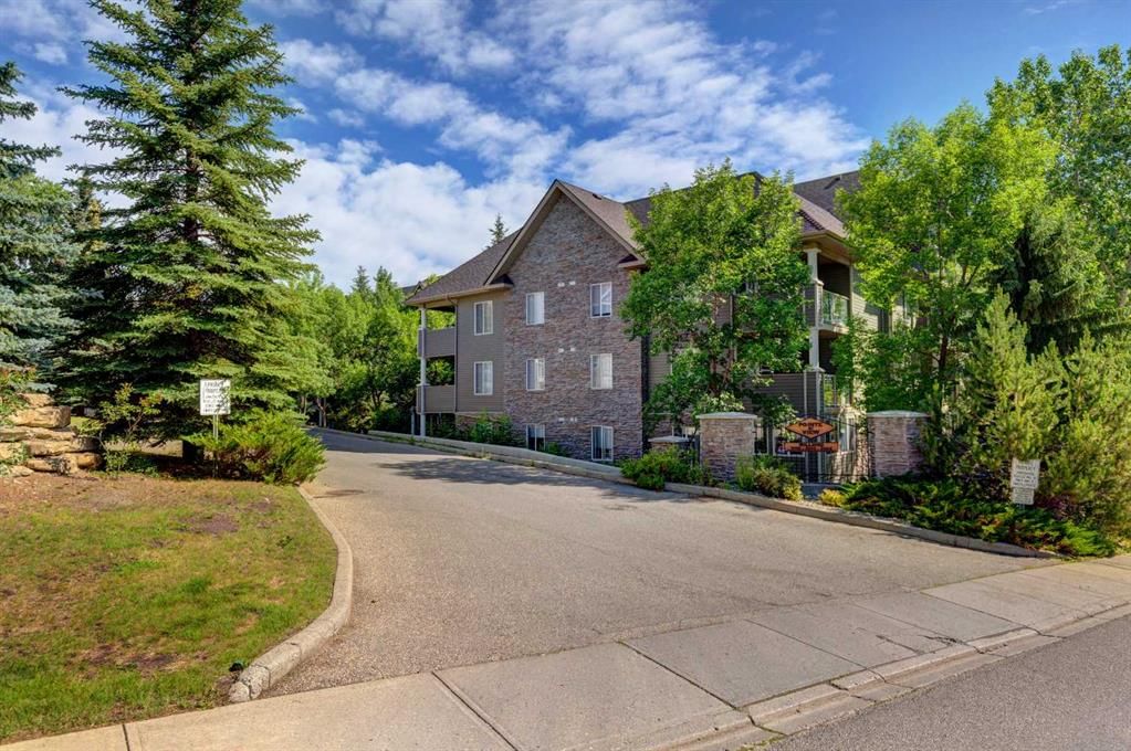 3211 Millrise Point SW, Calgary — main listing photo