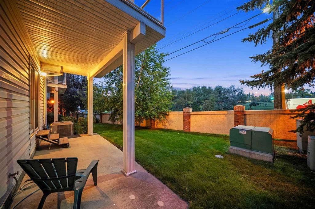131 Prominence Heights SW, Calgary — photo 4 of 50
