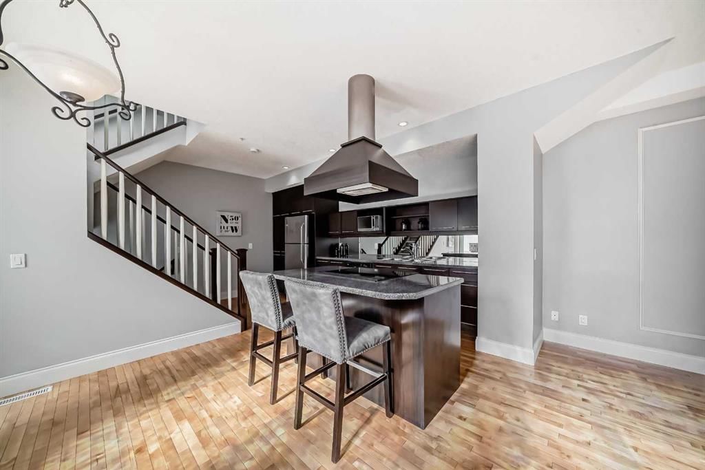 1313 7 Street SW, Calgary — photo 5 of 35