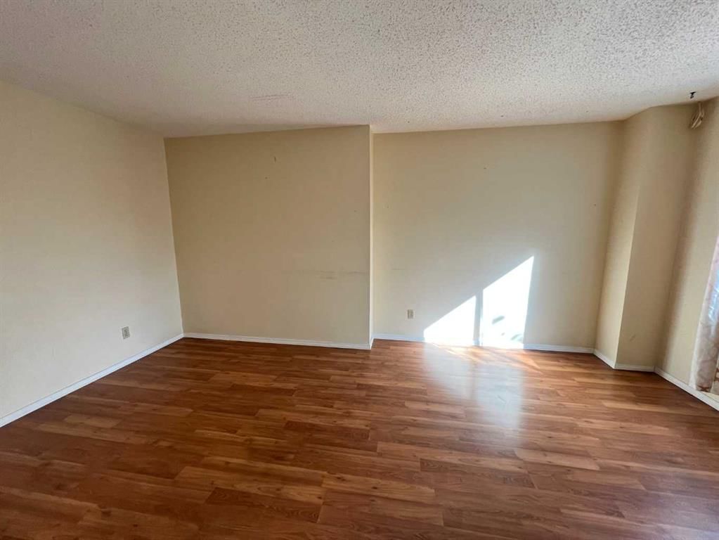 74, 4936 Dalton Drive NW, Calgary — photo 4 of 30