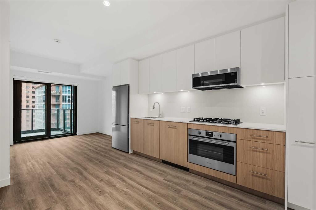 907, 730 2 Avenue SW, Calgary — main listing photo
