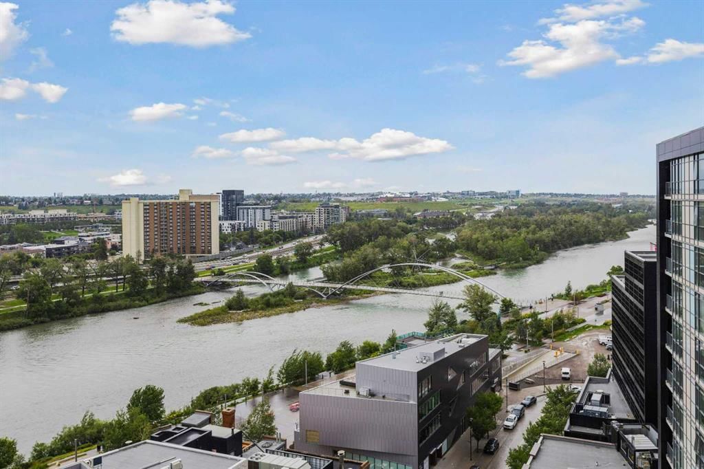 1504, 519 Riverfront Avenue SE, Calgary — photo 2 of 49