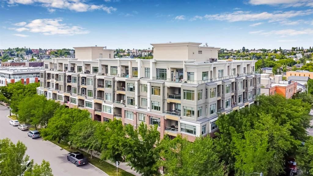 422, 930 Centre Avenue NE, Calgary — main listing photo