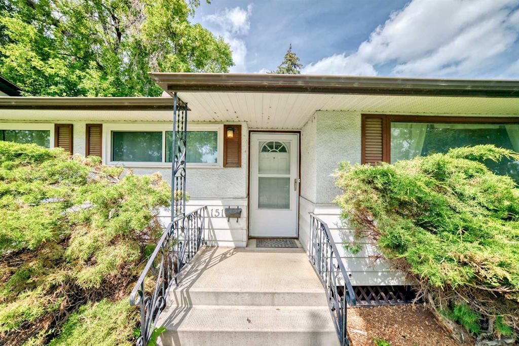 151 Fyffe Road SE, Calgary — photo 4 of 49