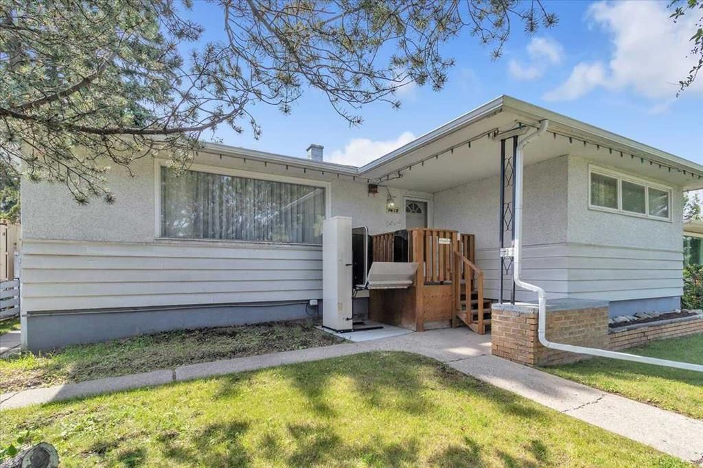 2619 37 Street SW, Calgary — photo 3 of 39