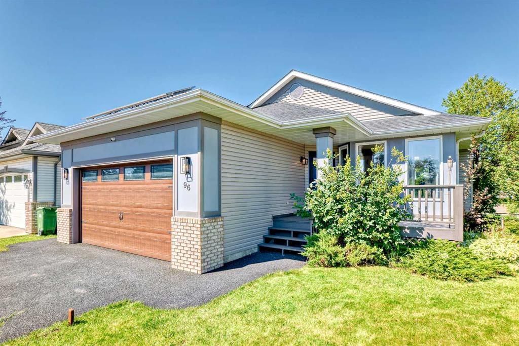 96 Douglas Shore Close SE, Calgary — main listing photo