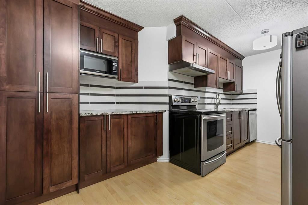 514, 5204 Dalton Drive NW, Calgary — main listing photo