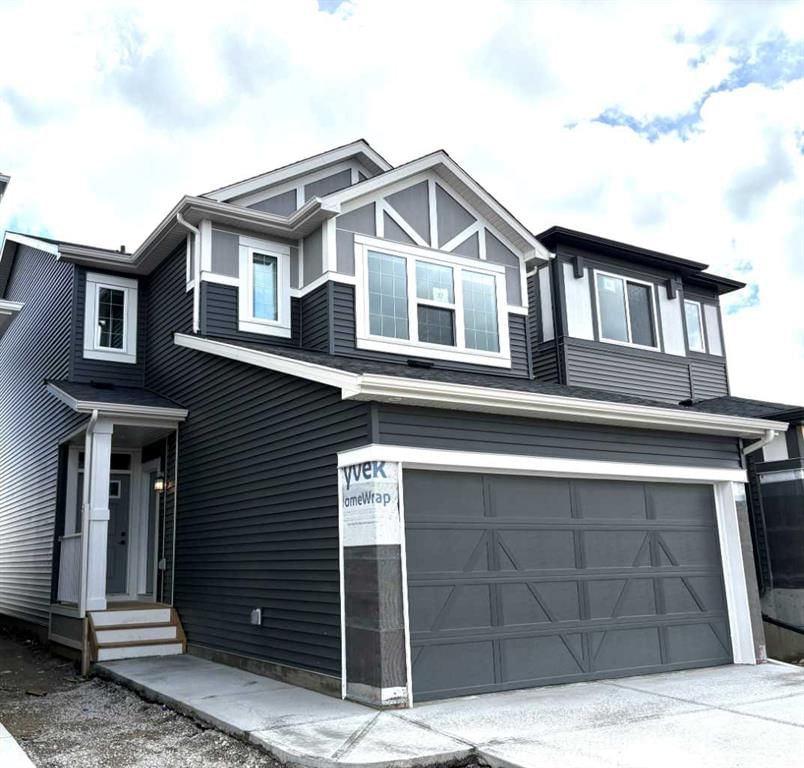 43 Legacy Glen Heights SE, Calgary — main listing photo