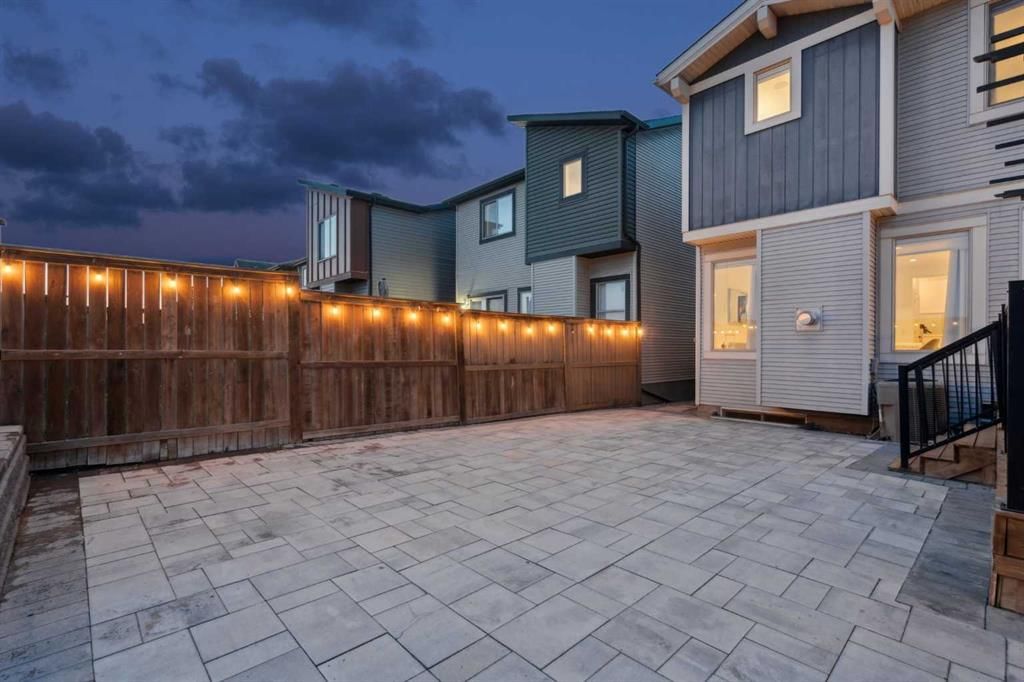 248 Walden Parade SE, Calgary — photo 4 of 49