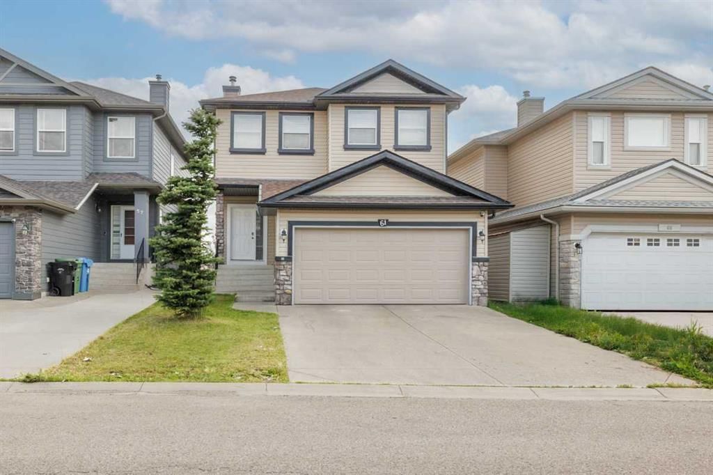 61 Saddlecrest Place NE, Calgary — main listing photo