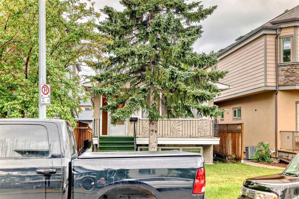 2425 2 Avenue NW, Calgary — photo 3 of 47