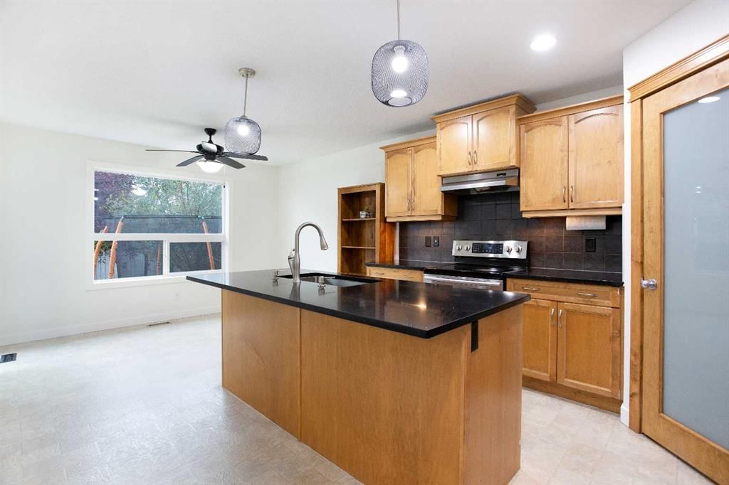 373 Brightonstone Green SE, Calgary — photo 5 of 35