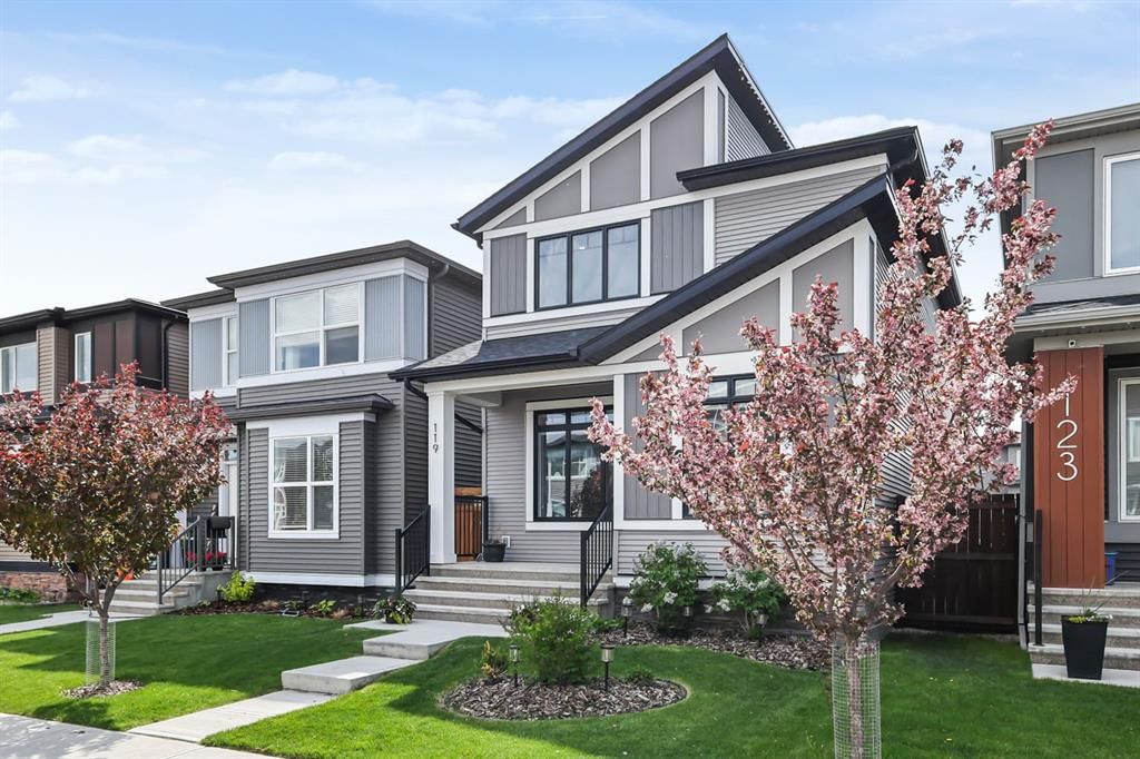 119 Wolf Creek Manor SE, Calgary — photo 2 of 37