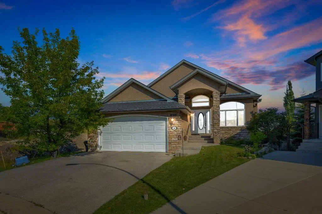 226 Royal Birch View NW, Calgary — photo 3 of 47