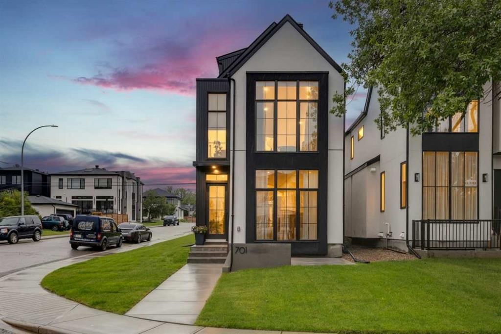 701 27 Avenue NW, Calgary — photo 2 of 50