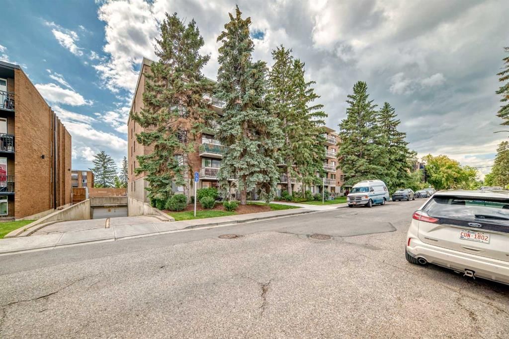 301, 521 57 Avenue SW, Calgary — main listing photo