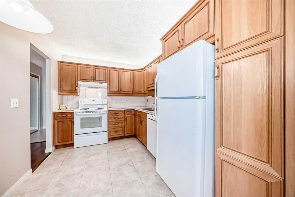 301, 521 57 Avenue SW, Calgary — photo 3 of 42