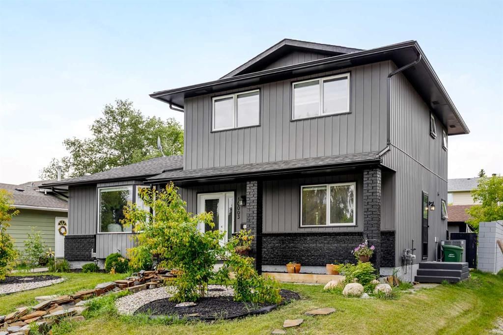 10003 Oakfield Drive SW, Calgary — photo 2 of 45