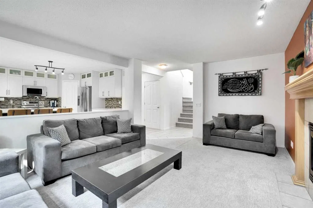 264 harvest hills Drive NE, Calgary — photo 4 of 38
