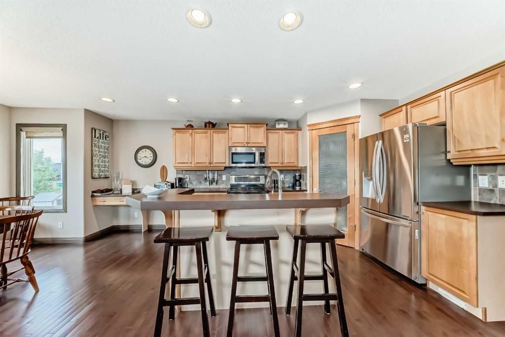 364 Everbrook Way SW, Calgary — photo 2 of 44