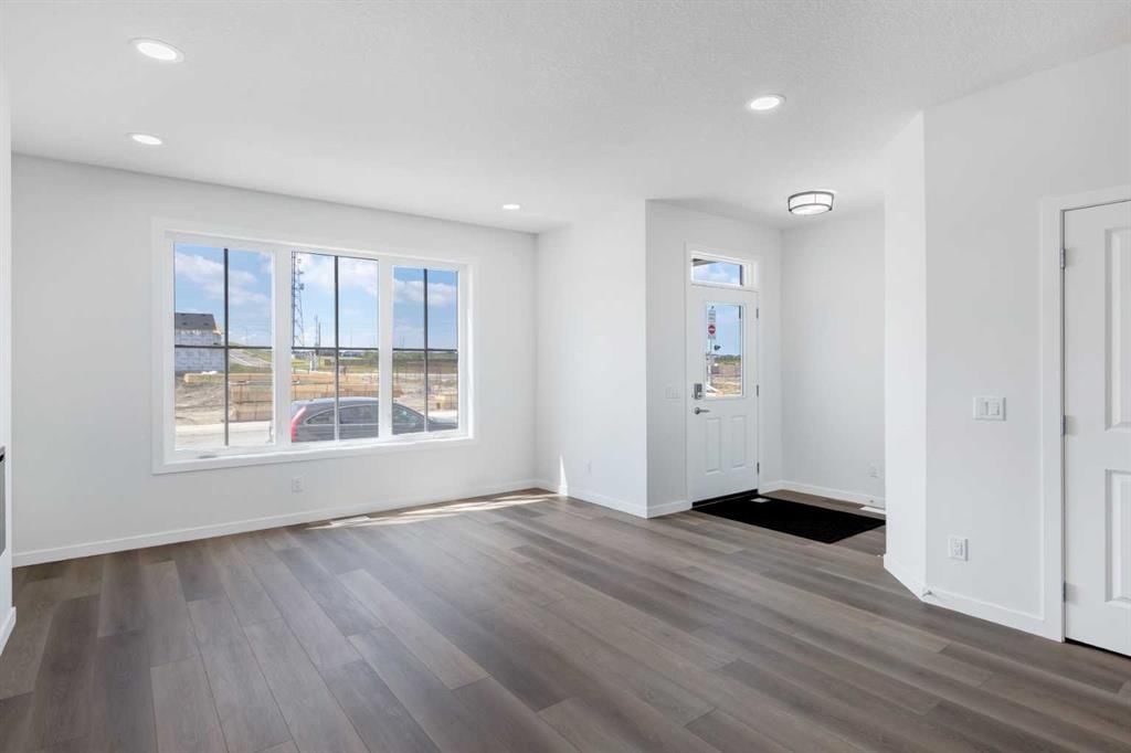 149 Homestead View NE, Calgary — photo 2 of 35