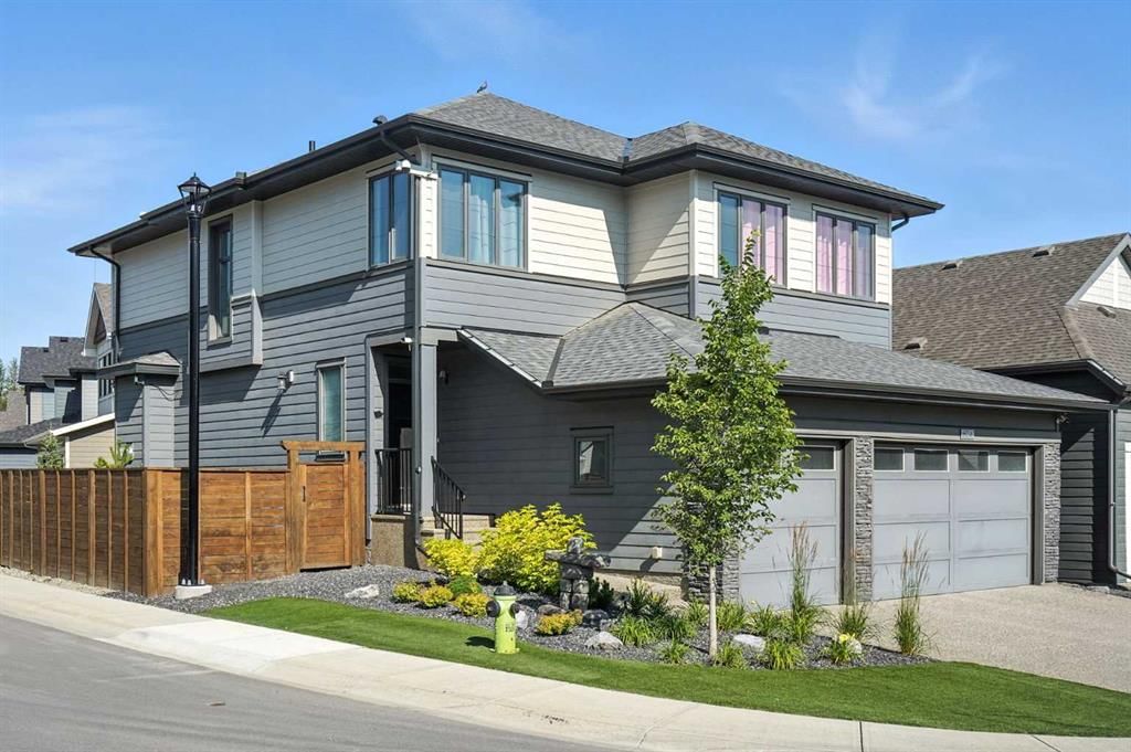 804 Shawnee Terrace SW, Calgary — photo 3 of 42