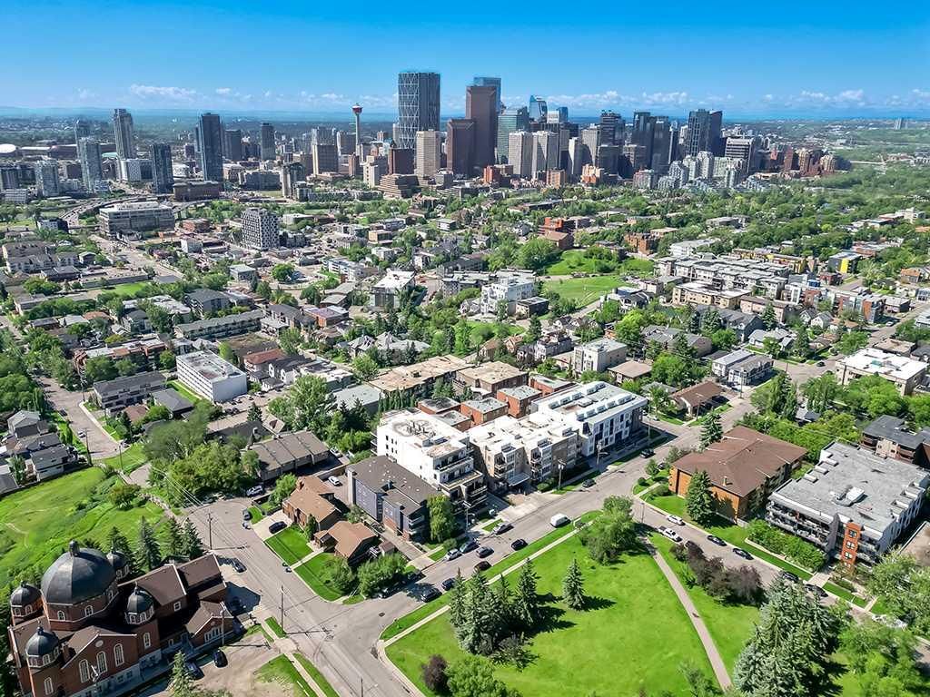 303, 410 1 Avenue NE, Calgary — photo 4 of 21