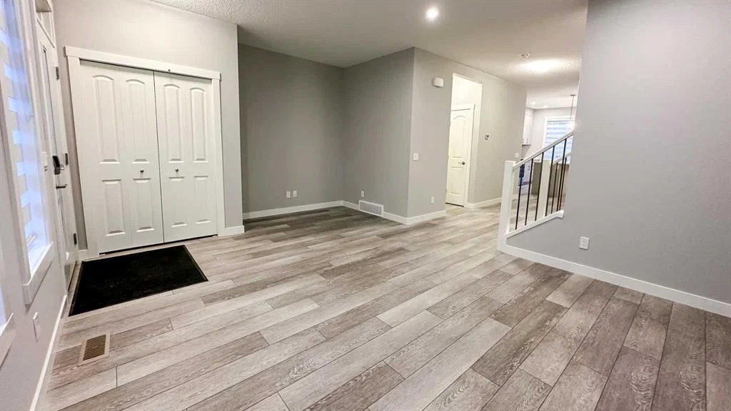 20841 Main Street SE, Calgary — photo 3 of 37
