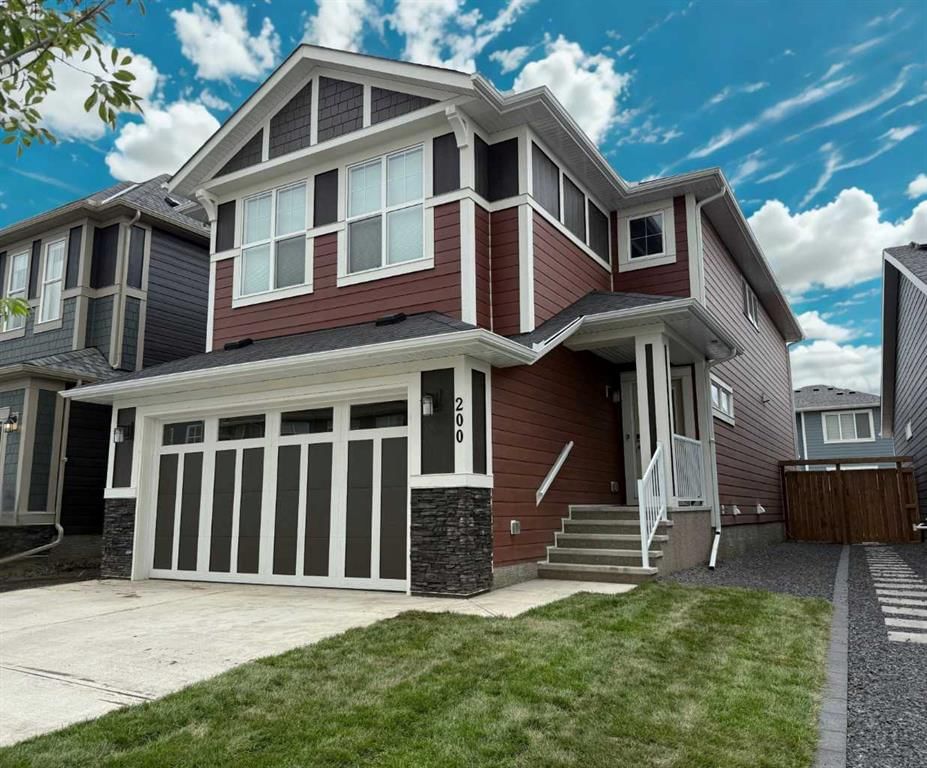 200 Magnolia Terrace SE, Calgary — main listing photo