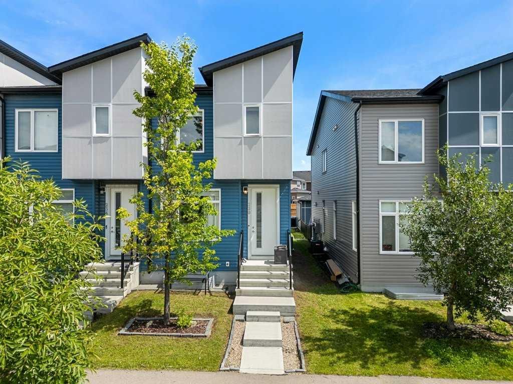 230 Redstone Boulevard NE, Calgary — photo 2 of 50