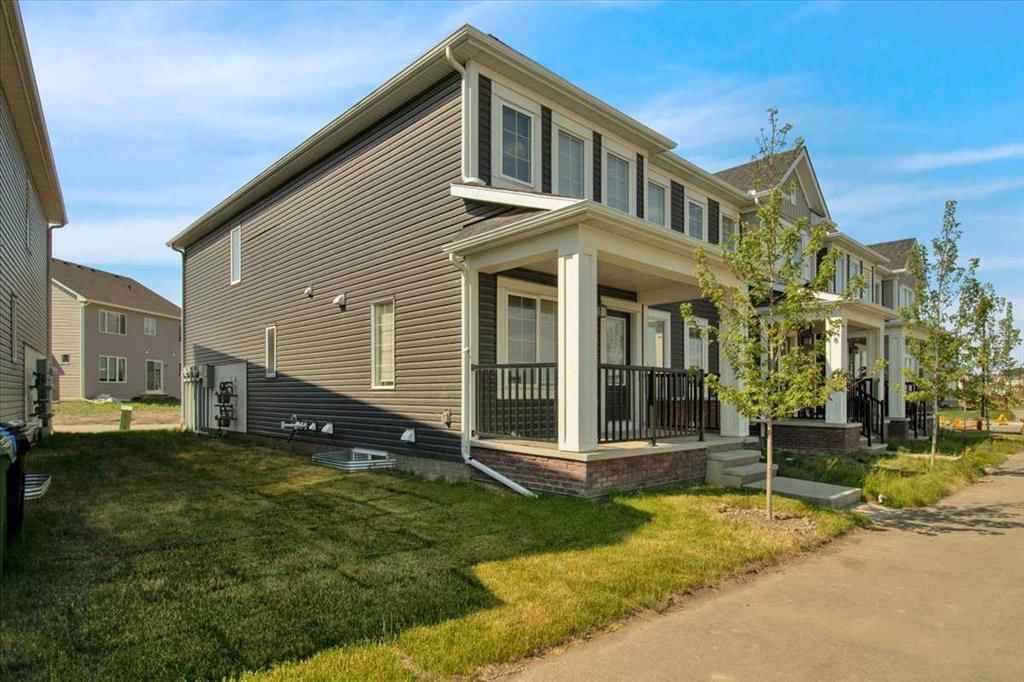 8819 Cityscape Drive NE, Calgary — photo 3 of 50